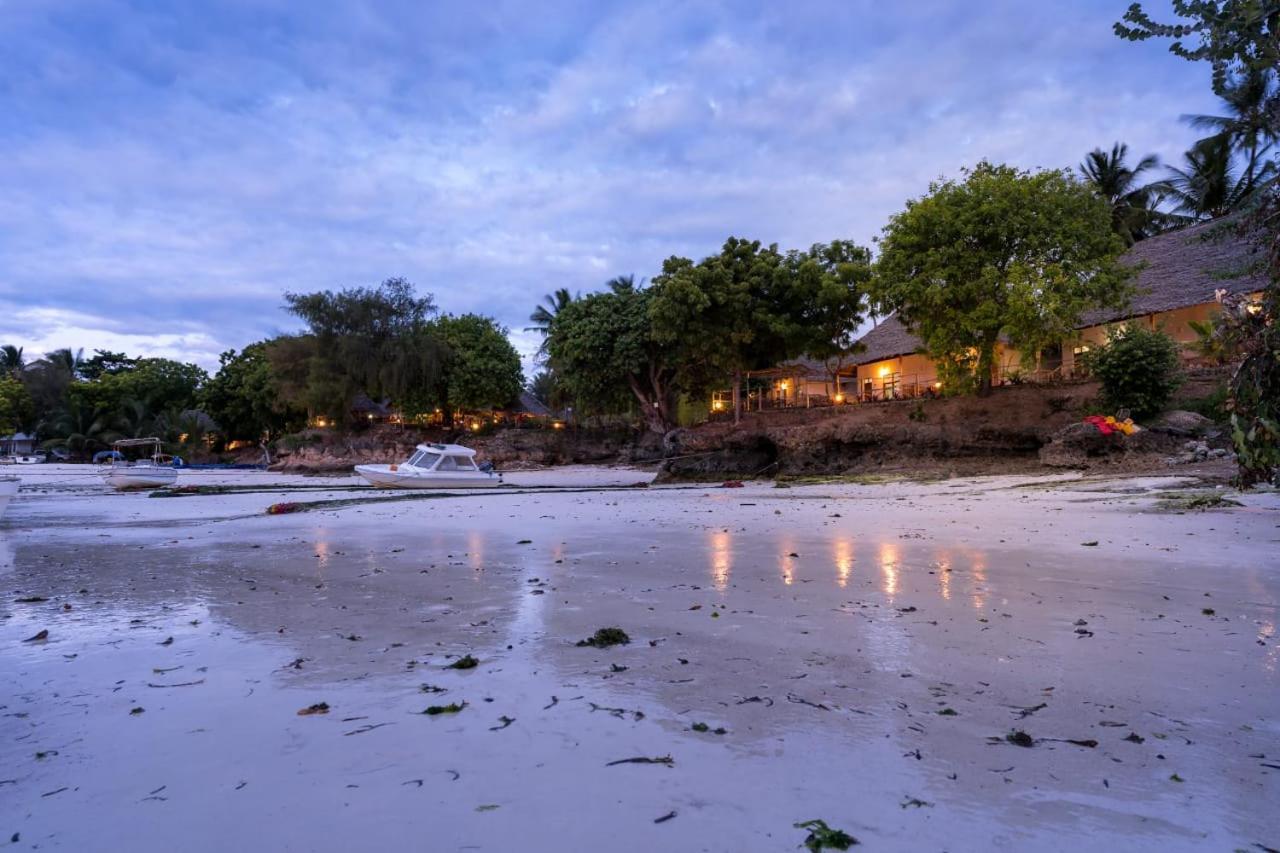 Bella Vista Resort Zanzibar キジカジ エクステリア 写真