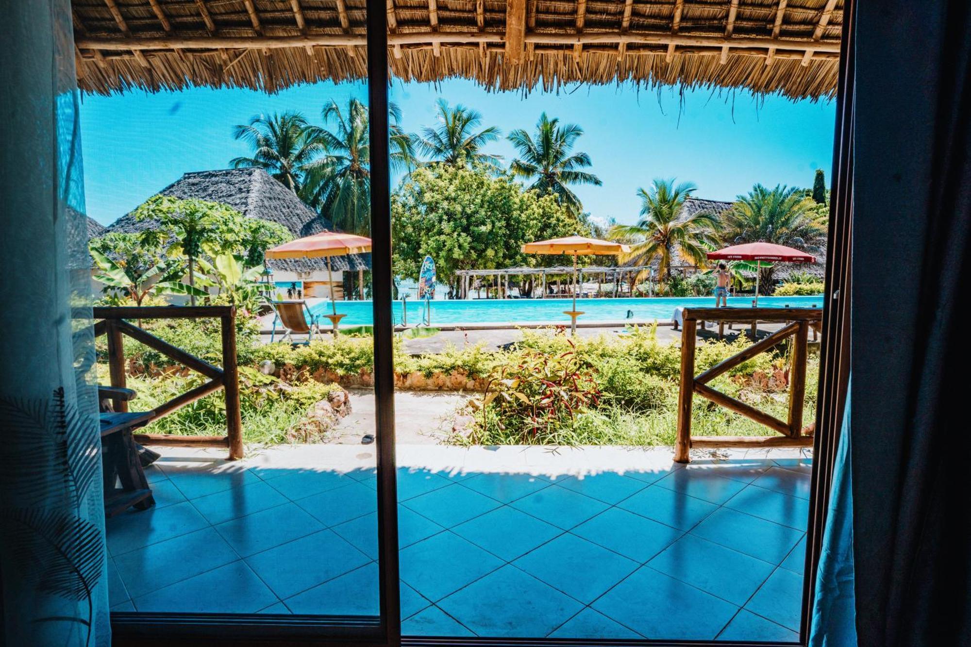 Bella Vista Resort Zanzibar キジカジ エクステリア 写真