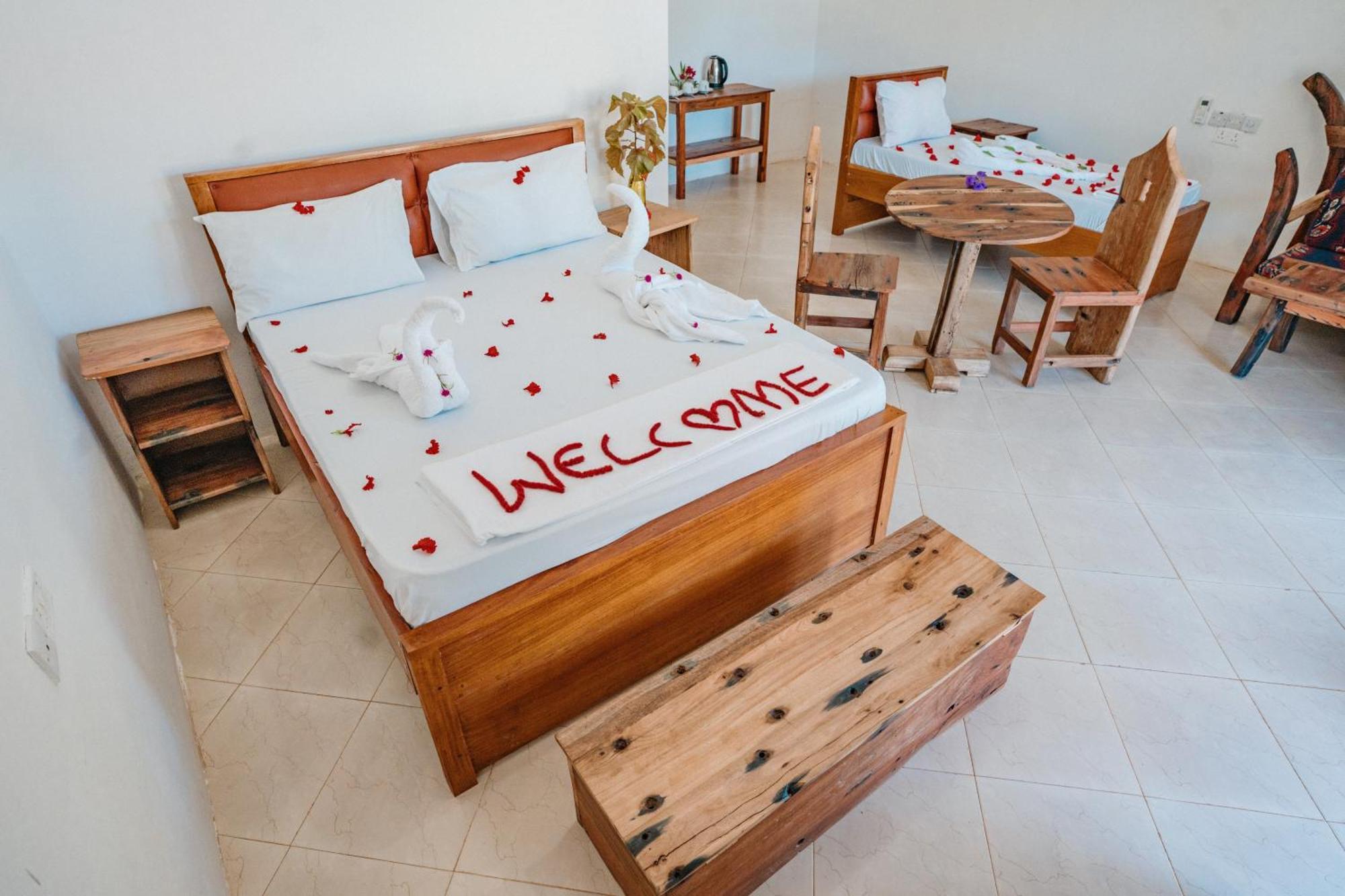 Bella Vista Resort Zanzibar キジカジ エクステリア 写真